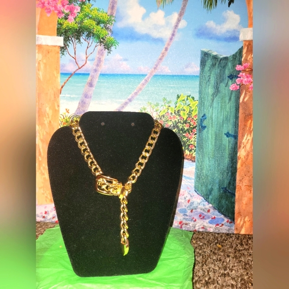 Gold Belt Buckle Design Choker Necklace 24inch..15.7 inch open wide🔥❤️ - Picture 4 of 4